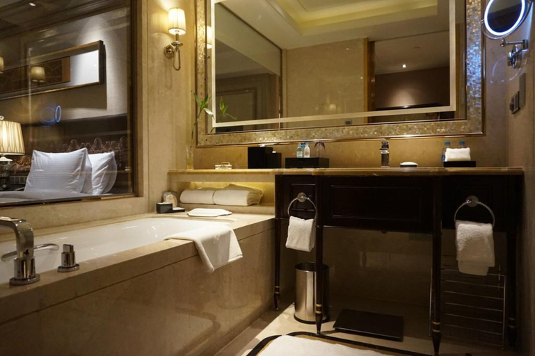 Bathroom 4, Wanda Realm Harbin, Harbin