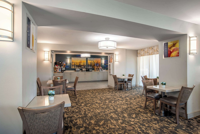 Food & Drinks 5, Best Western Flagship Inn, Jackson
