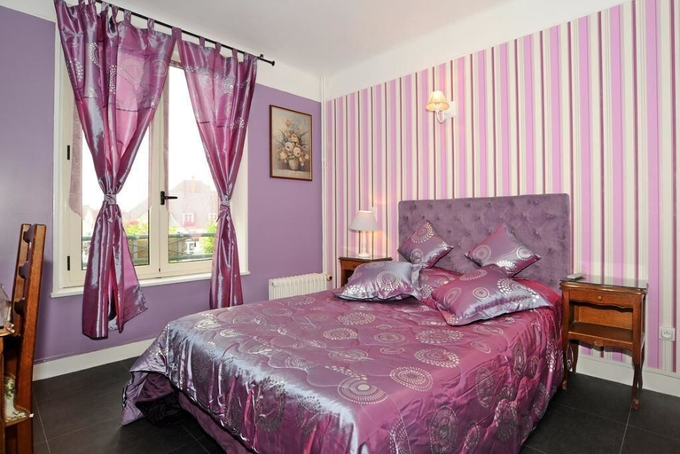 Bedroom 4, Hôtel la Tour, Loiret