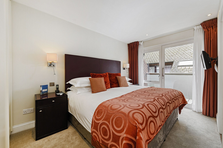 Bedroom 17