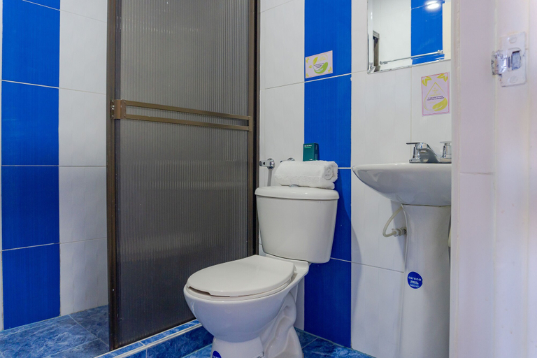 Bathroom 5, Hotel Dinastia Real Neiva, Neiva
