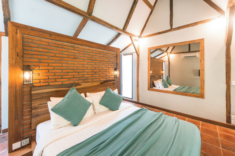 Bedroom 16