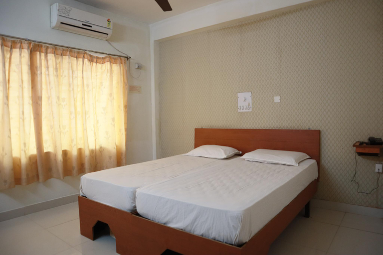 Bedroom 2, HOTEL SURYA, Dakshina Kannada