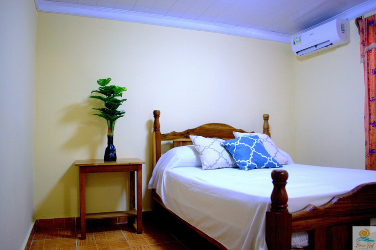 Bedroom 4, Bocas Reef Hotel, Bocas del Toro