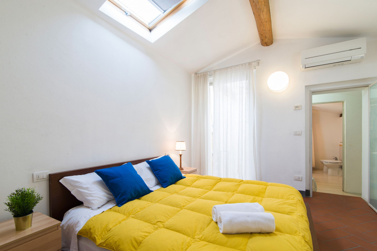 Others 3, Della Scala Modern Apartment, Florence