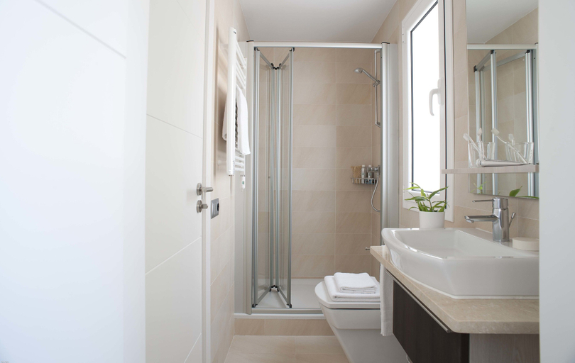 Bathroom 5, Eric Vökel Boutique Apartments Gran Vía Suites, Barcelona