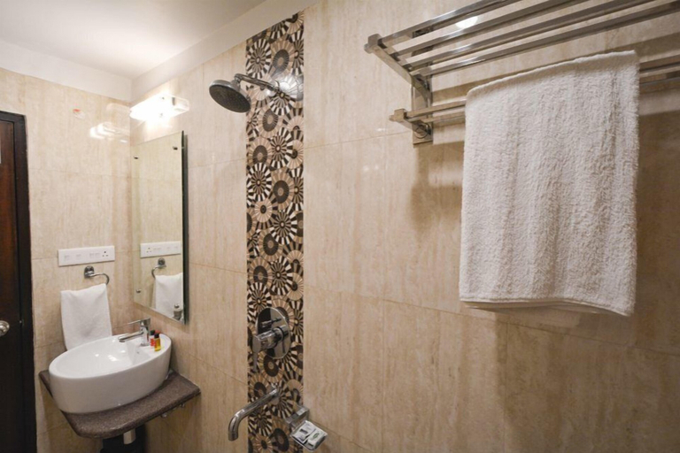 Bathroom 4, Hotel Central Residency, Varanasi