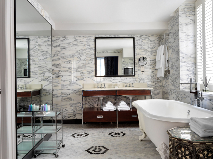 Bathroom 5, The Bloomsbury, London