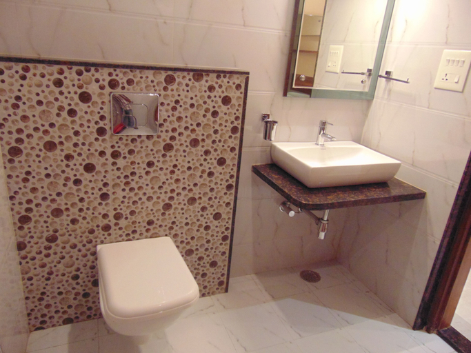 Bathroom 4, Hotel Saffron, Varanasi