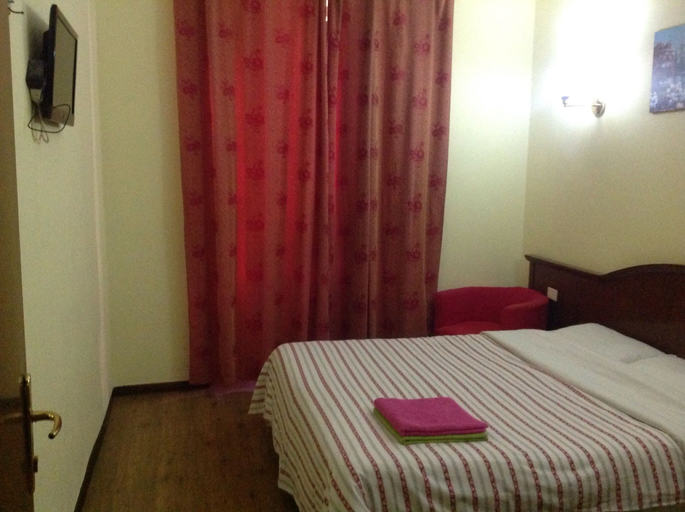 Bedroom 4, Vittoria & Botel Inn, Rome