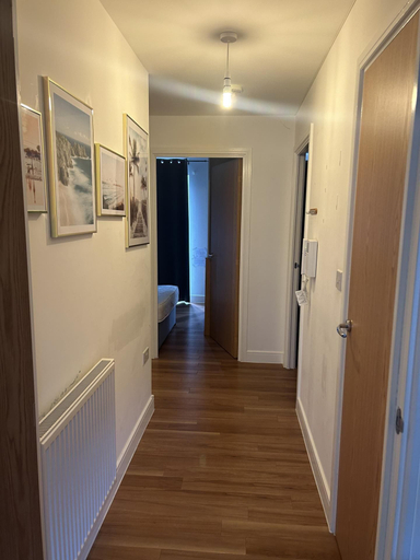 Others 4, Immaculate 2-bed Apartment in Romford, London