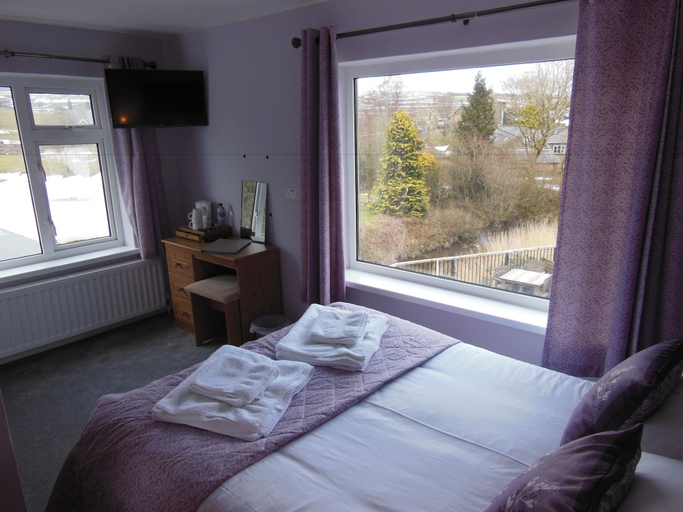 Bedroom 2, Y Giler Arms, Conwy