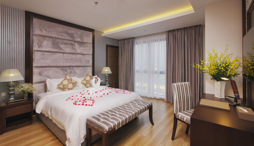 Bedroom 12