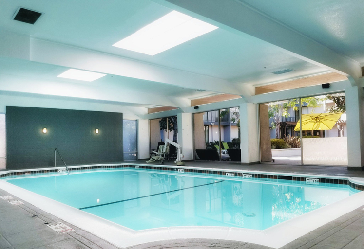 Sport & Beauty 3, Holiday Inn DUBLIN-PLEASANTON, Alameda