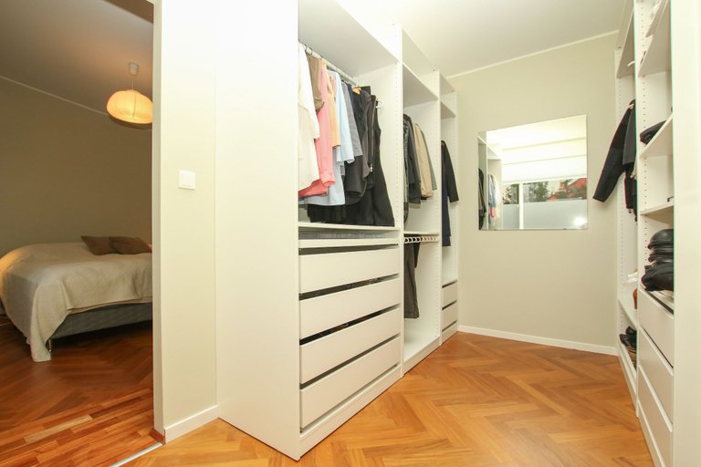 Bedroom 2, Large Modern Family House, Reykjavík