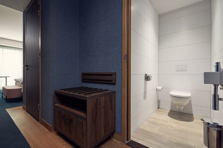 Bathroom 4, Van der Valk Hotel Haarlem, Haarlem
