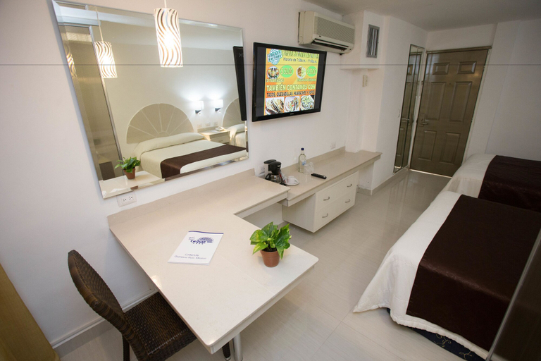 Bedroom 2, Hotel Plaza Caribe, Isla Mujeres