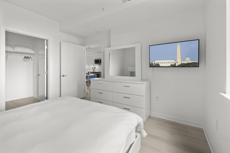 Bedroom 4, Global Luxury Suites at Capitol Hill, Washington D.C.