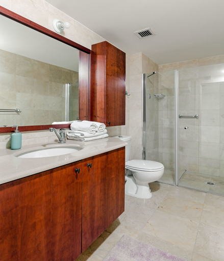 Bathroom 3, Beach Front Stylish Hugh 2DBR