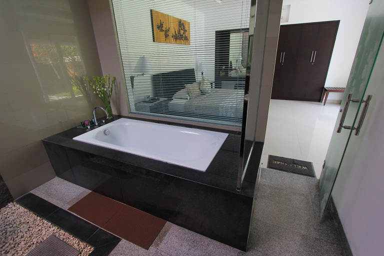 Bathroom 5, Heliconia Villa, Badung