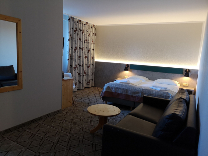 Bedroom 4, Hotel Miriquidi, Erzgebirgskreis