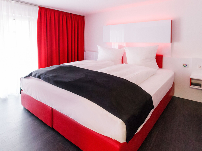 Bedroom 3, DORMERO Hotel Villingen-Schwenningen, Schwarzwald-Baar-Kreis