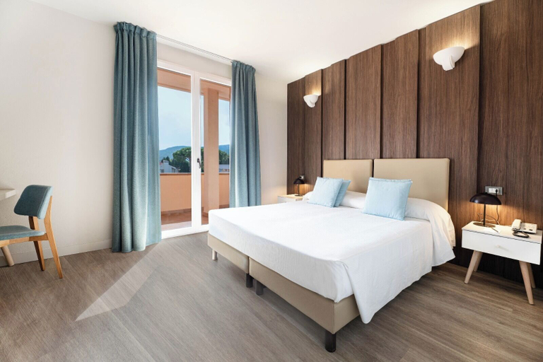 Bedroom 3, Hotel Riva Del Sole, Livorno
