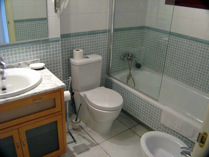 Bathroom, Apartamento Jardines L1-1E, Almería