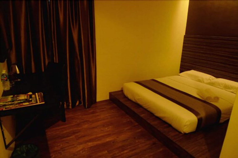 Bedroom 5