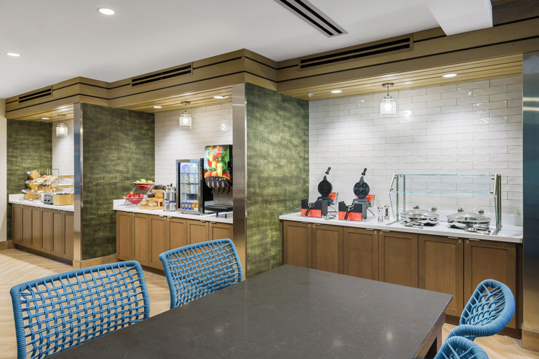 Food & Drinks 5, Fairfield Inn & Suites by Marriott Marathon Florida Keys, Monroe