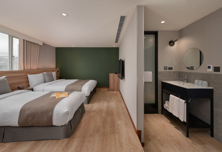 Bedroom 12