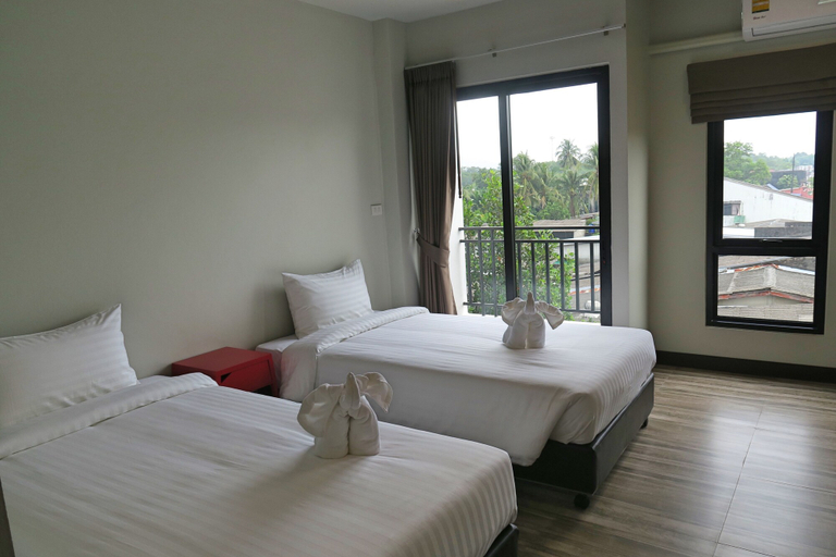 Bedroom 2, Good Morning Hotel at TakuaPa, Takua Pa