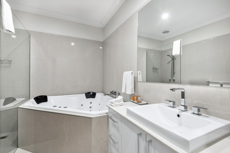 Bathroom 4, The Oxley Estate, Greater Geelong - Pt B