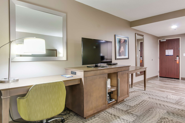 Others 5, Hampton Inn Dickson, Dickson