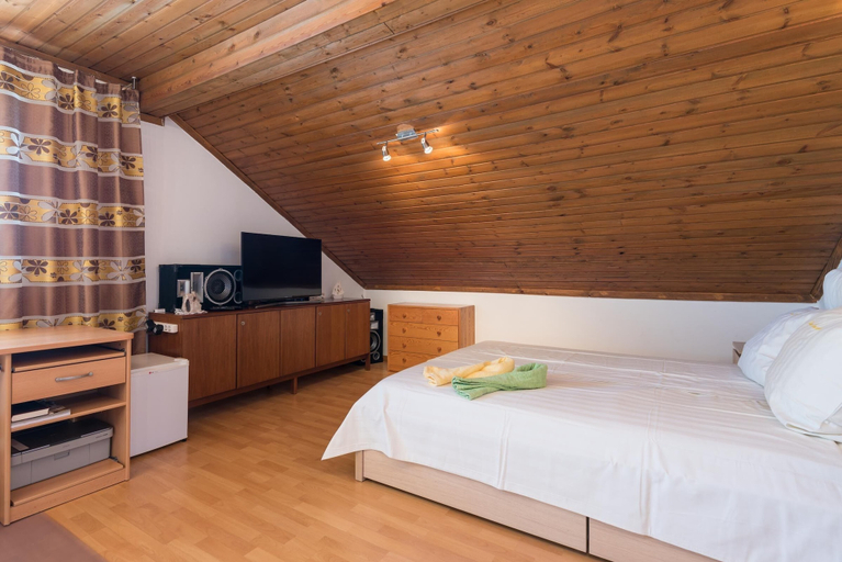 Bedroom 4, Holiday Home Jana, Orebić