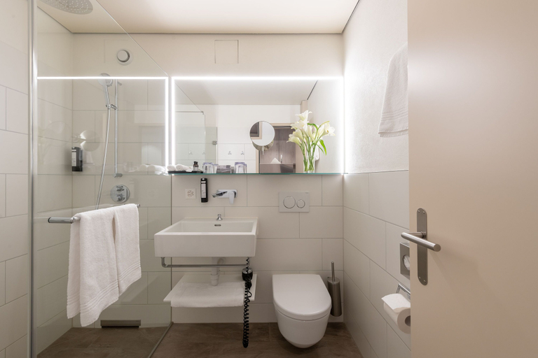 Bathroom 5, Sunstar Hotel Grindelwald, Interlaken