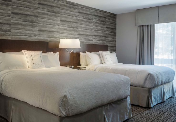 Bedroom 4, Fairfield Inn & Suites by Marriott Waterbury Stowe, Washington