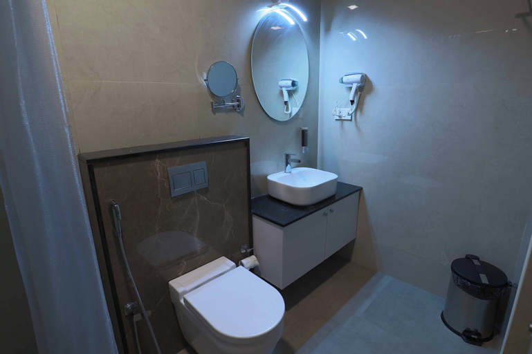 Bathroom 3