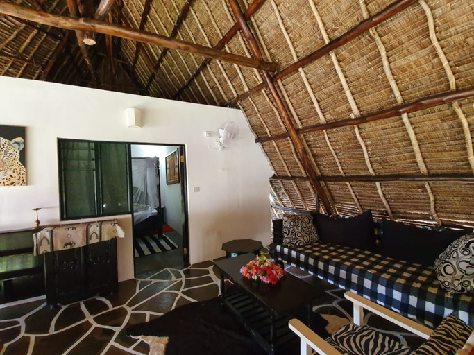 Others 5, Nuru Ya Erika Villas, Malindi