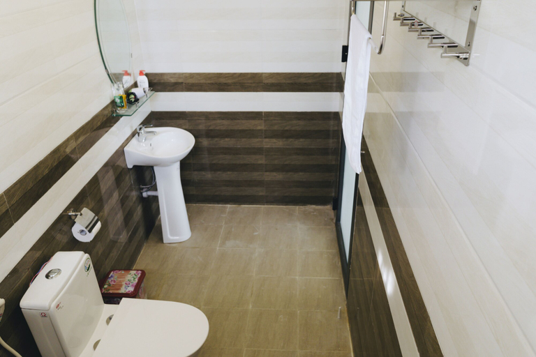 Bathroom 4, Phong Nha Love Homestay, Bố Trạch