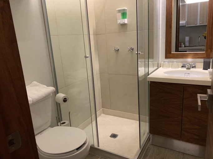 Bathroom 3, JUUB 1 Bedroom Studio Perfect Location, Mexico City