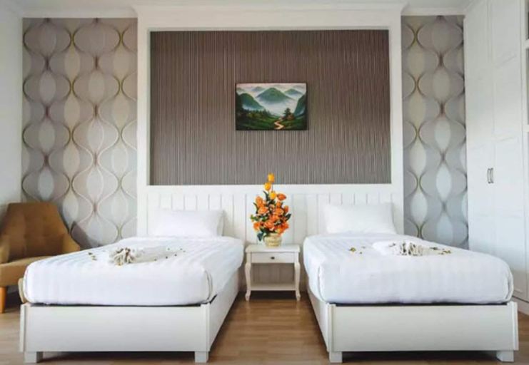 Bedroom 2, The Location, Suan Phung