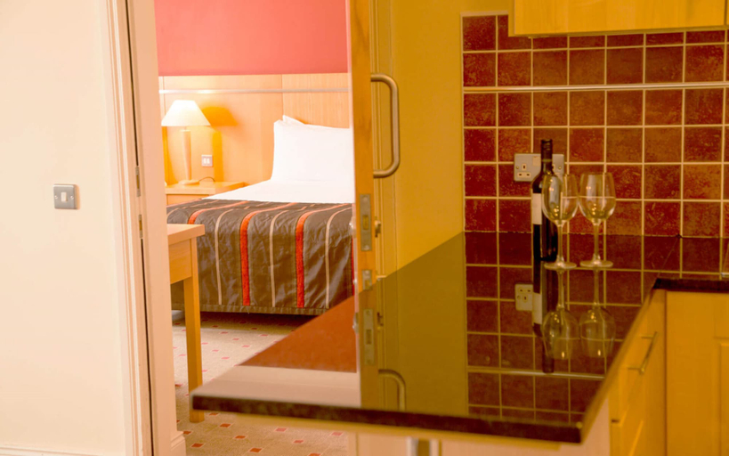 Bedroom, Lahinch Coast Hotel & Suites