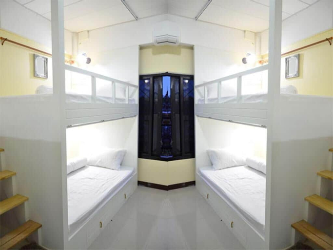Bedroom 11