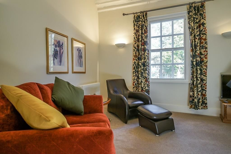 Others 4, Luxurious Georgian Central Apartment -Parking - 1, York