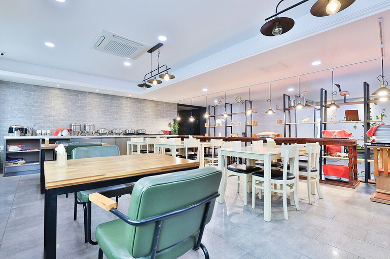Food & Drinks 5, The First Hotel, Changwon