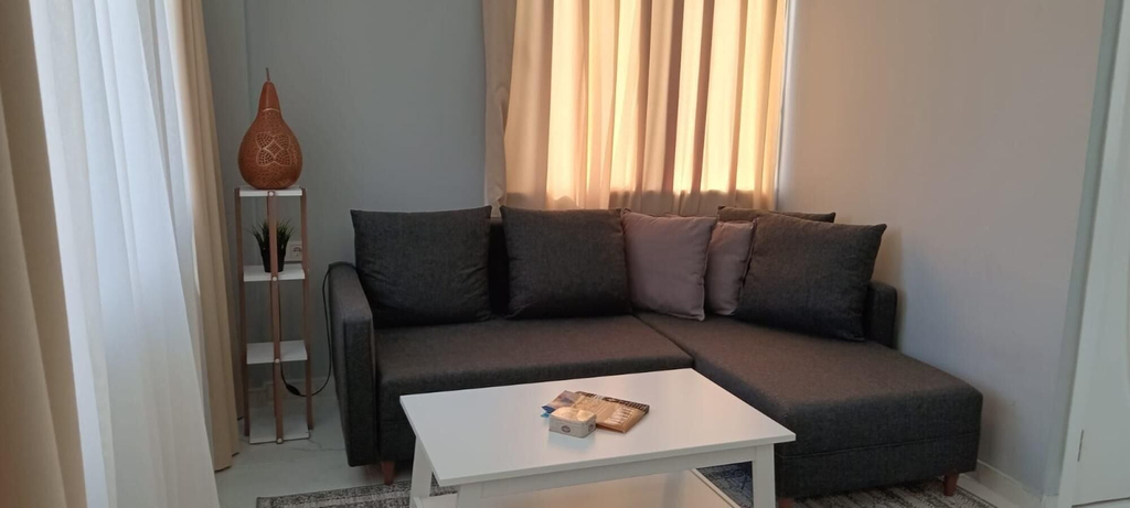 Room 4, Cozy Flat w Balcony 5 min to Beach in Alanya, Alanya