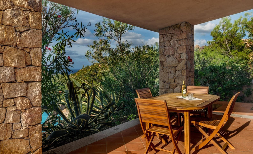 Others 4, Villa Agave, Olbia-Tempio