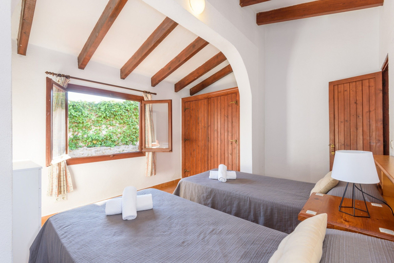 Bedroom 2, Villa Menorca Fifi, Baleares
