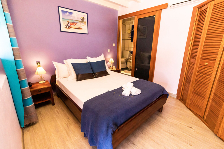 Bedroom 3, Hotel Tante Arlette, Macouba